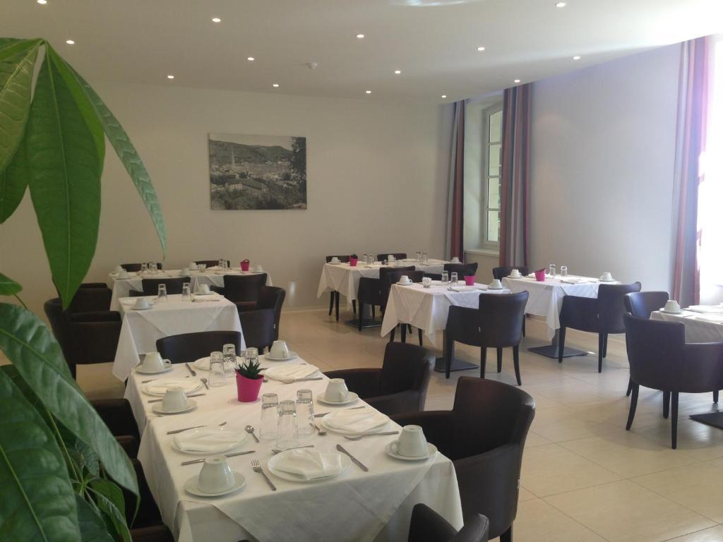 Le 1837 Aparthotel Saint-Affrique Εξωτερικό φωτογραφία