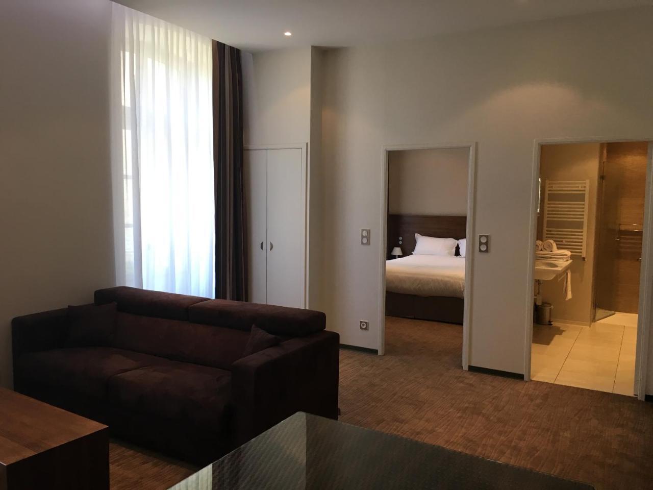 Le 1837 Aparthotel Saint-Affrique Εξωτερικό φωτογραφία